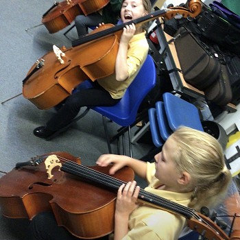 children playing the viola
